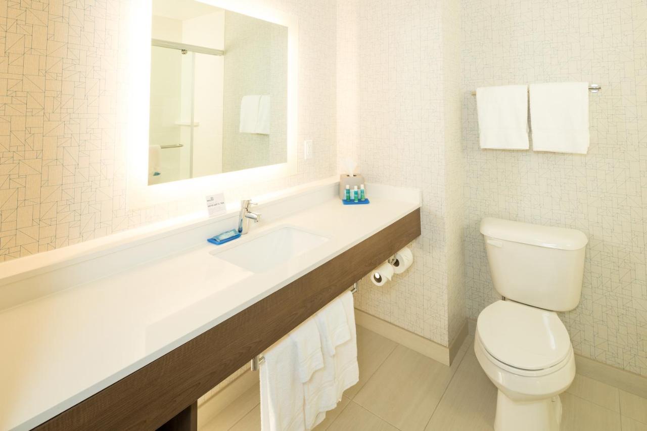 Holiday Inn Express & Suites Alpena - Downtown By Ihg Exteriér fotografie